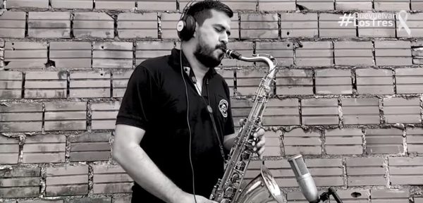 Artistas solidarios alzan su voz contra los secuestros #QueVuelvanLosTres | OnLivePy