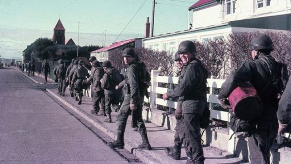 Malvinas: la Justicia confirmó el procesamiento a militares por torturas a soldados