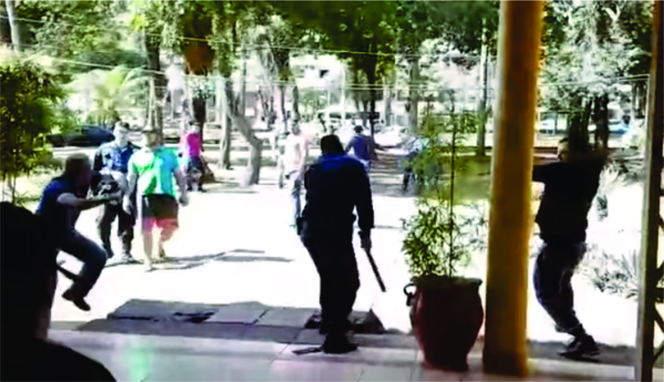 Hombres de Prieto «invaden» Junta Municipal de CDE