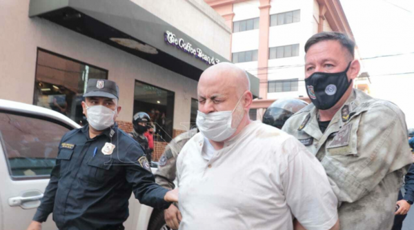 Diario HOY | Entablarán querella contra Paraguayo Cubas por agresión a uniformados