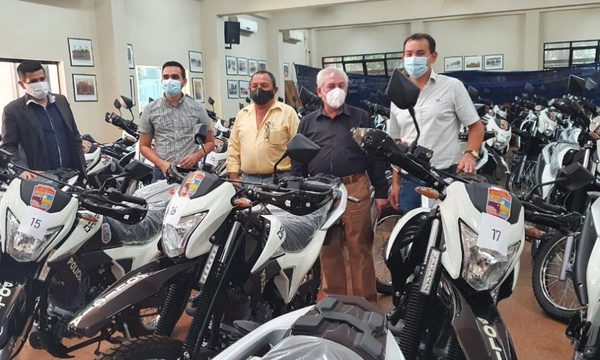 Gobernación inicia proceso de entrega de 68 moto patrullas a la Policía Nacional
