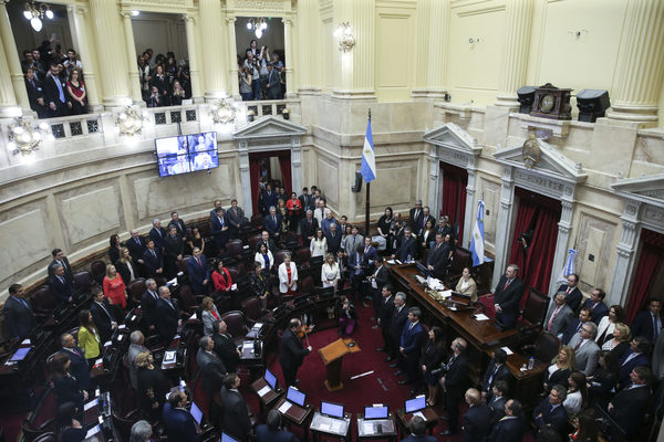 El Parlamento de Argentina debate una reforma impositiva clave para los trabajadores - MarketData