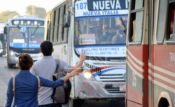 Diario HOY | Designan a Víctor Sánchez Chamorro como nuevo viceministro de Transporte