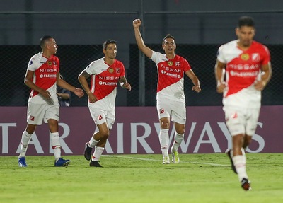 River golea a Guaireña y se mete en fase de grupos de la Sudameircana