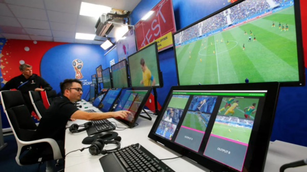Diario HOY | FIFA pondría en marcha el plan de off side automático