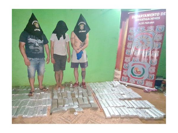 Caen tres hombres en el Este por tráfico de drogas