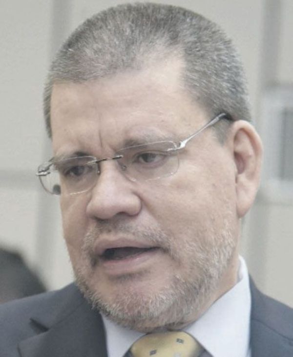 Aplazan devolución de dinero a quienes compraron remedios - Nacionales - ABC Color