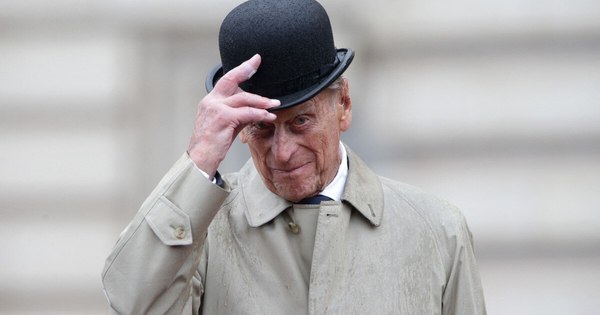 La Nación / El Reino Unido rinde homenaje al príncipe Felipe y a su “vida y trabajo extraordinarios”