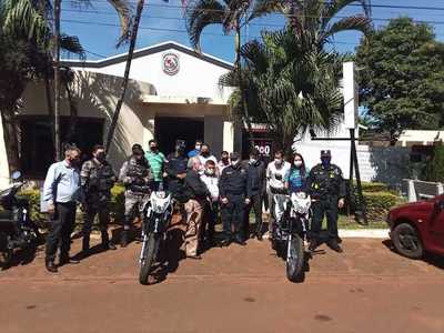 Gobernación inicia proceso de entrega de 68 moto-patrullas a la Policía Nacional - La Clave