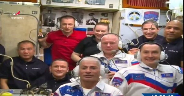 La Nación / Cohete Soyuz se acopla a la ISS en misión de homenaje a Gagarin