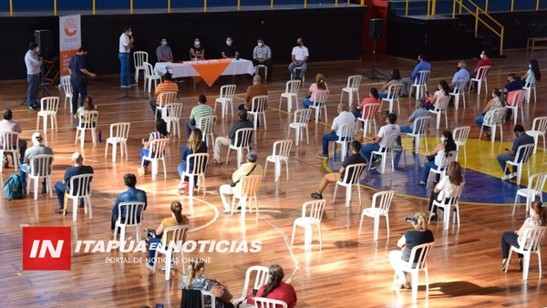 ORGANIZAN SISTEMA DE VACUNACIÓN CONTRA EL COVID 19 PARA ADULTOS MAYORES.