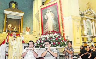 Inusual celebración de la Divina Misericordia será este domingo - Nacionales - ABC Color