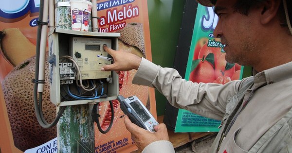 La Nación / Masiva denuncia de sobrefacturación de la Ande en Caraguatay