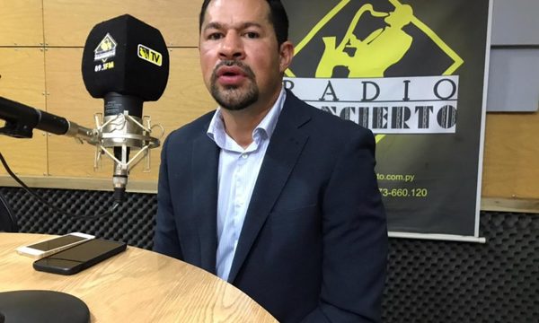 Ulises dispara: “Si es por corrupción, el gabinete completo de Mario Abdo tiene que estar en Tacumbú”