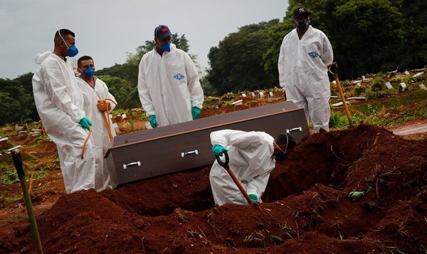 Brasil registró 3.693 nuevas muertes por COVID-19 mientras atraviesa el momento más crítico desde el inicio de la pandemia