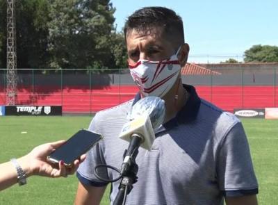 Mingo Salcedo se va tranquilo