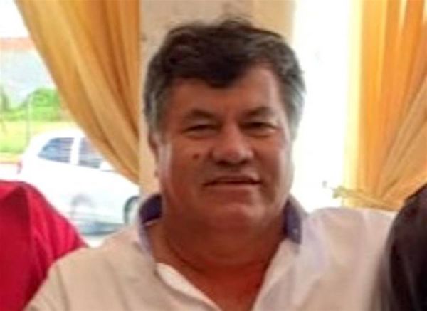 Precandidato a intendente de Carmen del Paraná recibió ayuda social por parte de la EBY