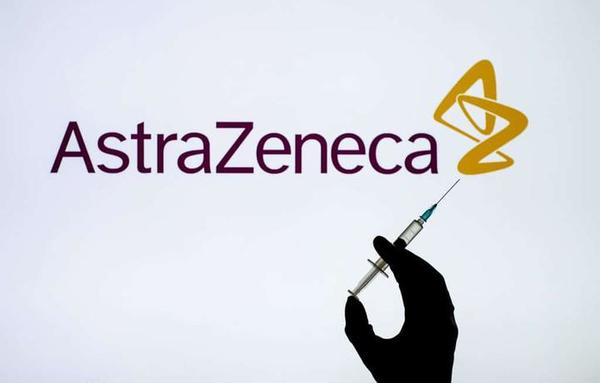 Salud: frenan aplicación de AstraZeneca a menores de 55 años