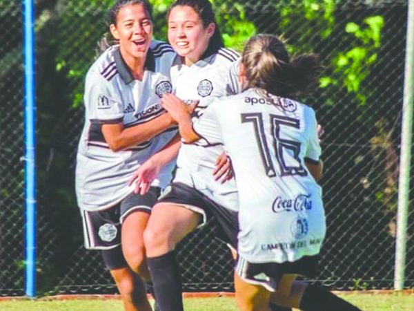Entrena con la primera y solo tiene ¡13 años!