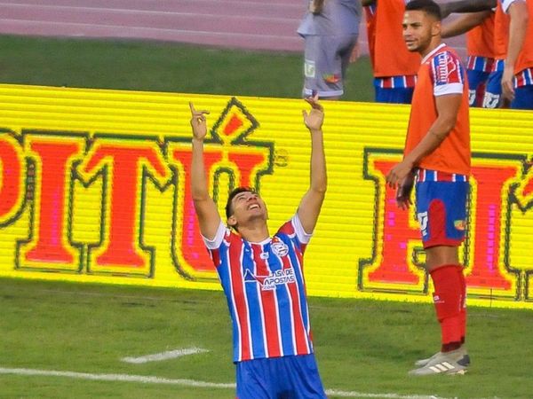 Óscar Ruiz necesitó dos minutos para marcar su primer gol con Bahía