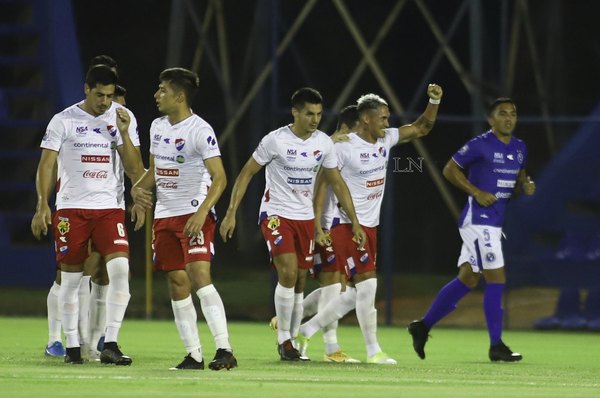 Nacional sigue bien prendido arriba y extiende la agonía de Sol