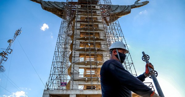 La Nación / Brasil tendrá un nuevo Cristo gigante, más alto que el de Río