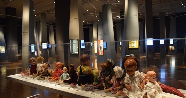 La Nación / El Museo Yad Vashem en Jerusalén, centro de la conmemoración del Recuerdo del Holocausto