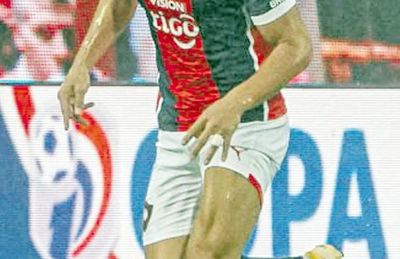 La pelota recorre el “Chiquero” y la “Huerta” - Fútbol - ABC Color