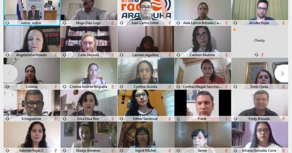 La Nación / Más de 160 docentes culminaron curso