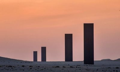 Nuevos arrestos tras vandalismo a escultura de Richard Serra