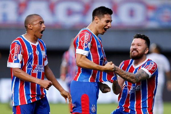 En dos minutos liquidó el pleito. Debut y gol de Kure’i Ruíz en rapailandia (video)