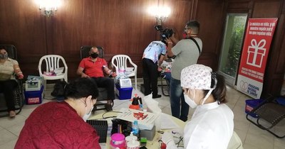 La Nación / Mañana sigue campaña para donar sangre