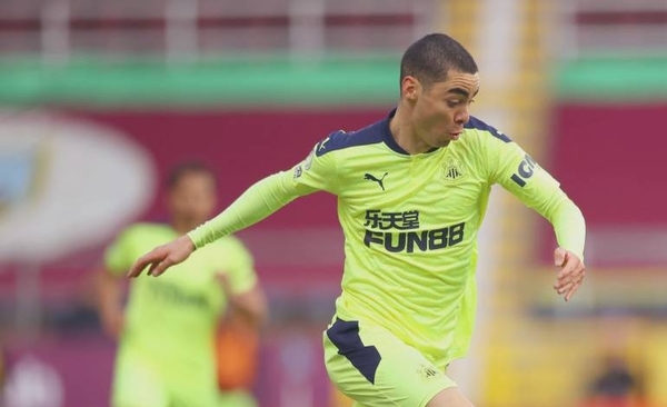 Diario HOY | El Newcastle de Almirón remonta al Burnley y escapa del descenso
