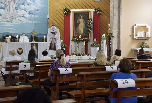 Indolentes malgastan plata del pueblo que debería usarse para medicamentos, clama sacerdote - Nacionales - ABC Color