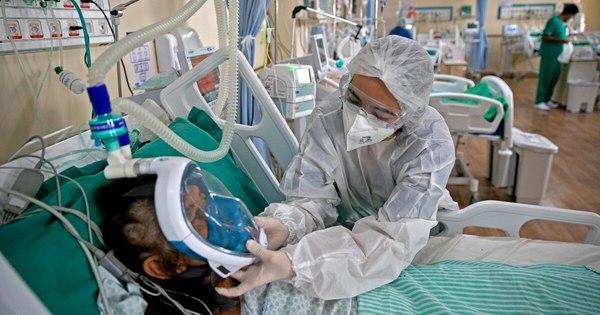 La Nación / Brasil tiene más pacientes jóvenes en cuidados intensivos