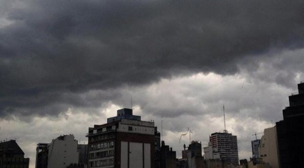 Alerta de tormentas eléctricas para 11 departamentos | Noticias Paraguay