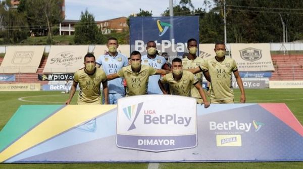 ¡Insólito! Un equipo de Primera en Colombia juega con 7 jugadores