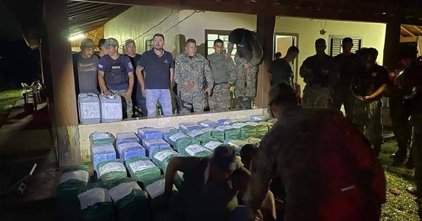La Nación / Alto Paraguay: imputan a cinco personas por incautación de 1.344 kilos de cocaína