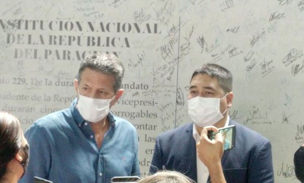 Nakayama se convierte en único precandidato del PLRA a la Intendencia de Asunción - Nacionales - ABC Color