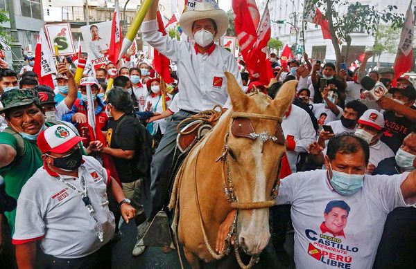 Indefinición en Perú por el empate técnico entre cinco candidatos - Mundo - ABC Color