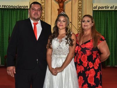 Los 15 años de Aillén Chena Verdún