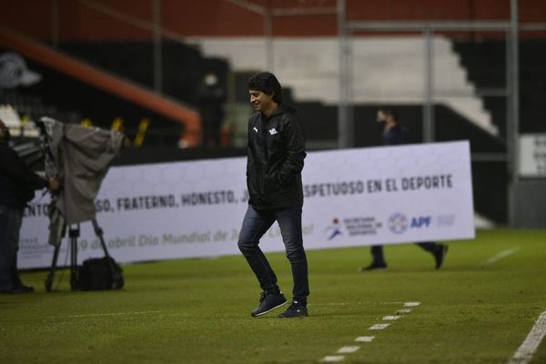 “Tuvimos imprecisiones, pero no perdimos el control del partido” - Libertad - ABC Color