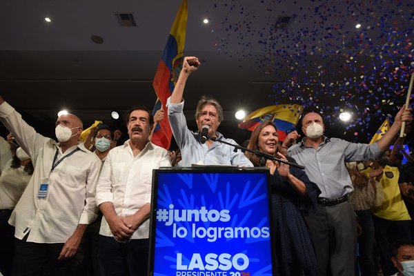 El conservador Guillermo Lasso se enfrenta a grandes desafíos como presidente de Ecuador