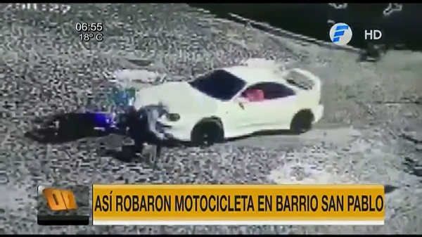 Persecusión y tiros en robo de moto en Asunción