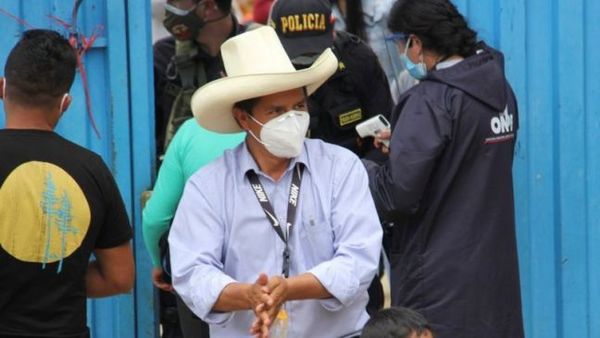 La ajustada carrera para definir qué candidatos pasan a segunda vuelta en Perú | .::Agencia IP::.