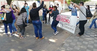 La Nación / Tribunal de Apelación benefició con arresto domiciliario a imputada por quema de Colorado Róga