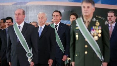 Bolsonaro se lanza contra la corte y convoca a sus seguidores a