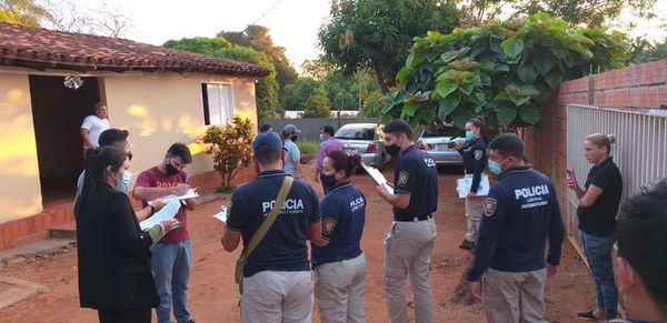 Allanamientos en investigación de esquema de estafas con venta de vehículos - Nacionales - ABC Color