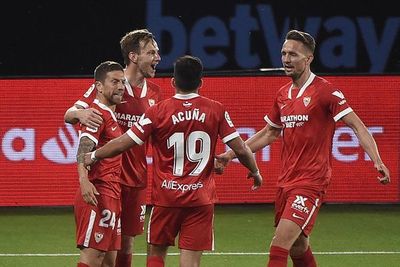Sevilla gana al Celta y no renuncia a pelear por el título - Fútbol - ABC Color