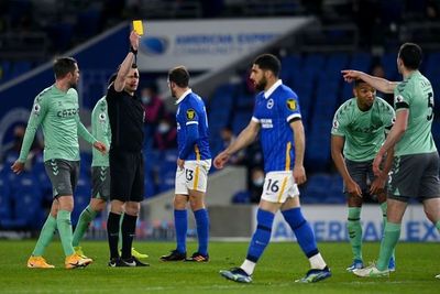 Everton no pase del empate en Brighton y casi se despide del sueño de ‘Champions’ - Fútbol - ABC Color